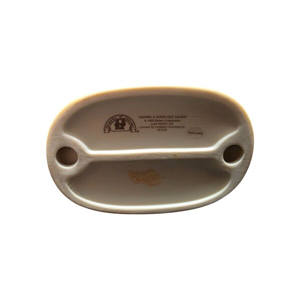 Memories of Yesterday Figurine Having a Good Ole Laugh Ensco - Picture 8 of 9